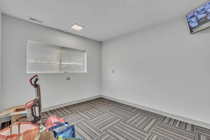 More Photos Of 2128 E Bijou St, Colorado Springs Freestanding For Lease