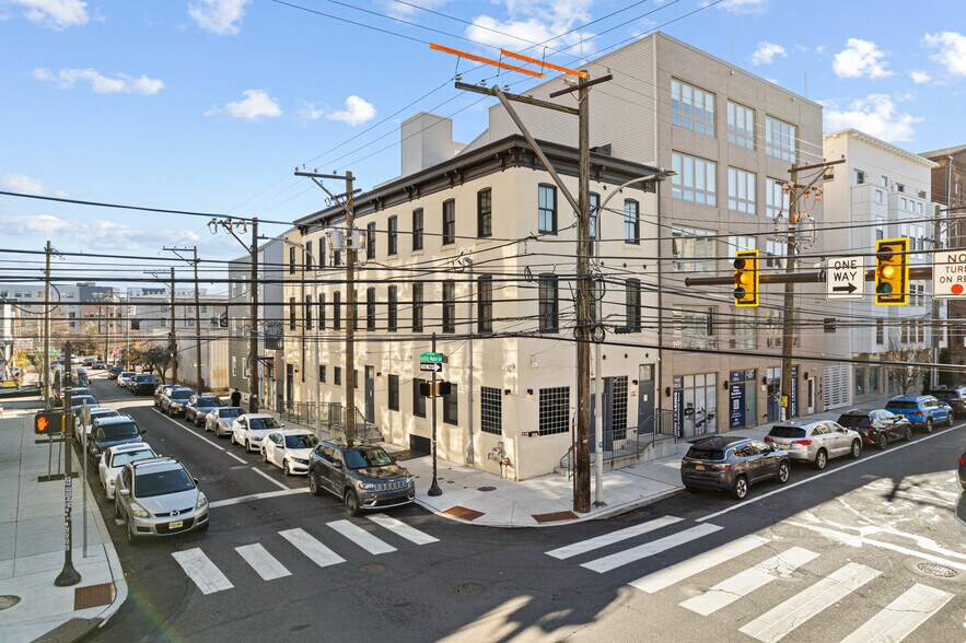 Primary Photo Of 1647 N 2nd St, Philadelphia Restaurant For Sale