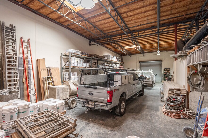 More Photos Of 1250 Dupont Ct, Manteca Warehouse For Sale