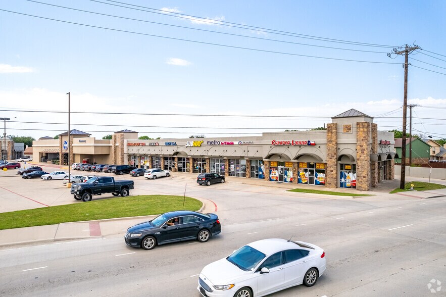 More Photos Of 6805 Main St, The Colony Unknown For Lease