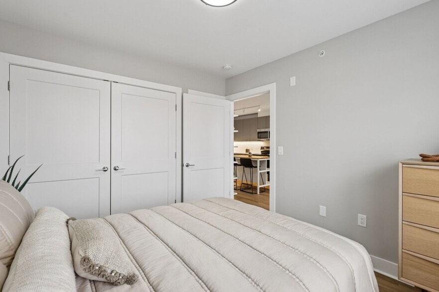 More Photos Of 10 W Westfield Ave W, Roselle Park Apartments For Lease