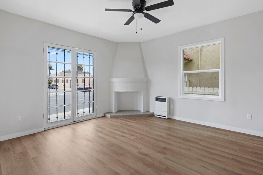 More Photos Of 1827 E 4th St, Long Beach Apartments For Sale