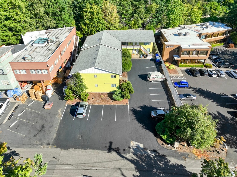 More Photos Of 4633 SW Huber St, Portland Apartments For Sale