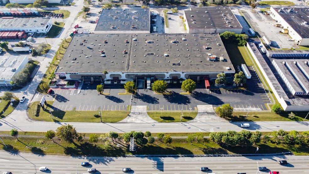 More Photos Of 4900 NW 167th St, Miami Gardens Manufacturing For Sale