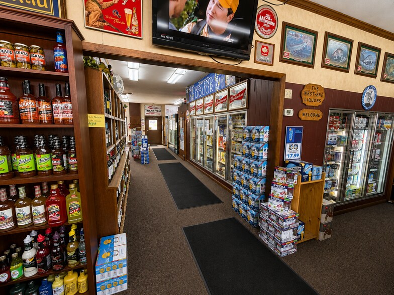 More Photos Of 404 Main St W, New Prague Freestanding For Sale