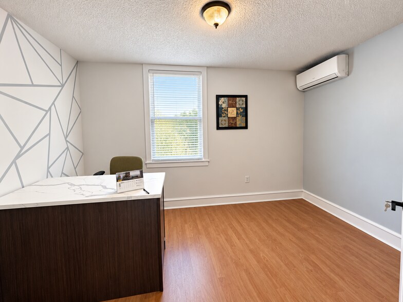 More Photos Of 1205 Crain Hwy N, Glen Burnie Storefront Retail Office For Sale