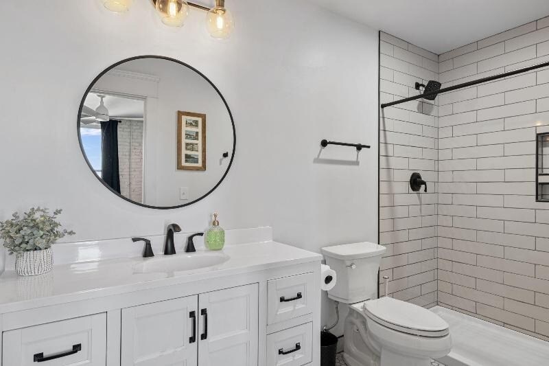 More Photos Of 105 E Main St, Niles Storefront For Sale