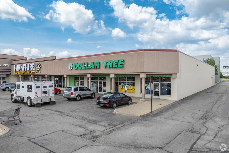 More Photos Of 7440 S Cicero Ave, Bedford Park Unknown For Lease