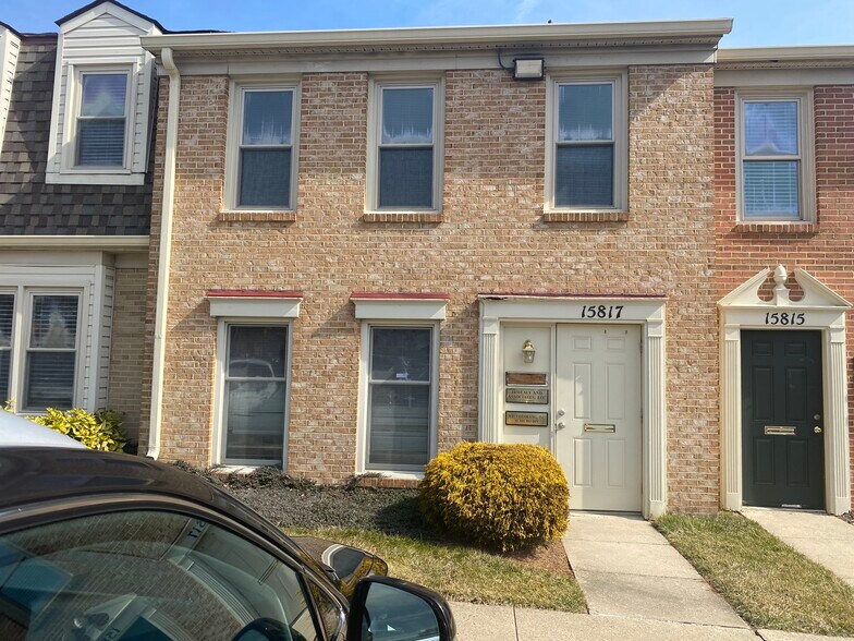 More Photos Of 15815-15825 Crabbs Branch Way, Derwood Office For Sale