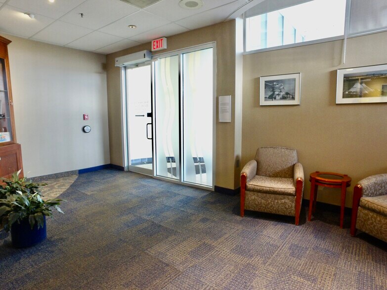 More Photos Of 475 Pim St, Sault Ste. Marie Supermarket For Sale