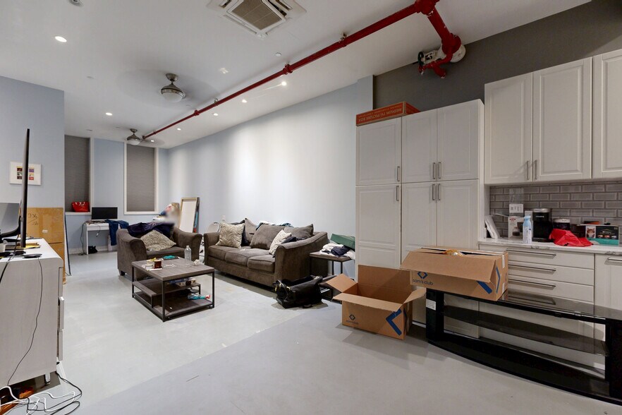 More Photos Of 236 W 26th St, New York Multifamily For Sale