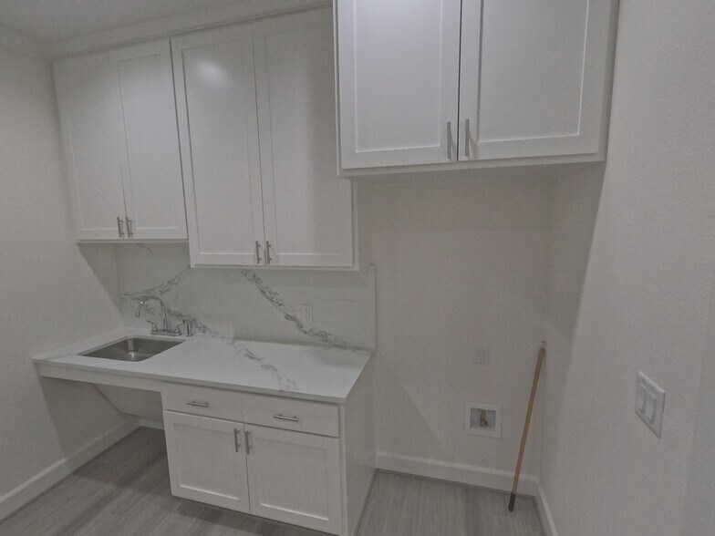 More Photos Of 400 Stonebrook Pky, Frisco Medical For Lease