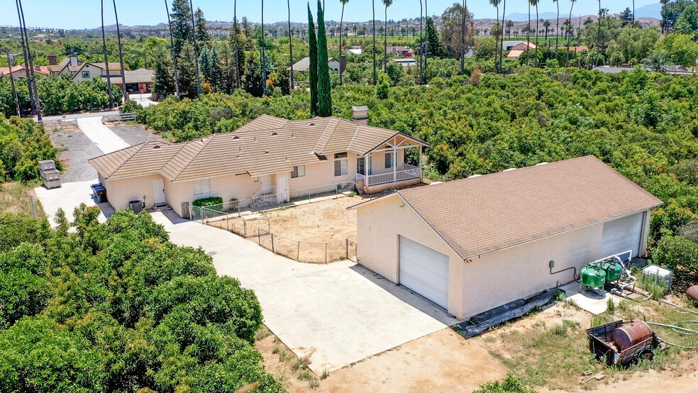 More Photos Of 8715 Dufferin Ave, Riverside Land For Sale