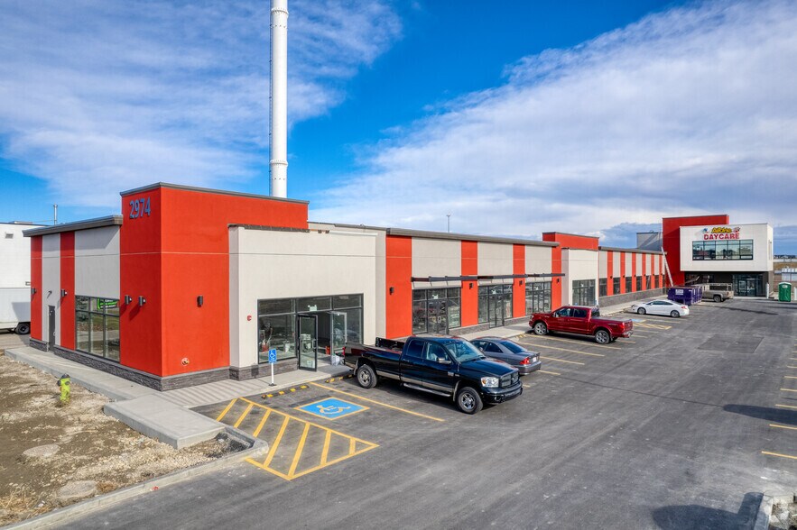 More Photos Of 2974 Main St SE, Airdrie General Retail For Lease