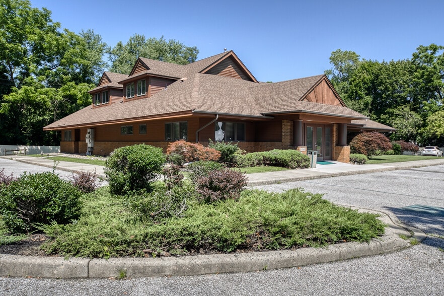 More Photos Of 70 Manheim Ave, Bridgeton Medical For Sale