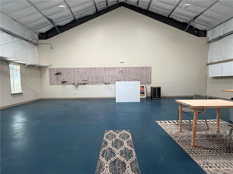 More Photos Of 7671 Skyway, Paradise Storefront Retail Office For Sale