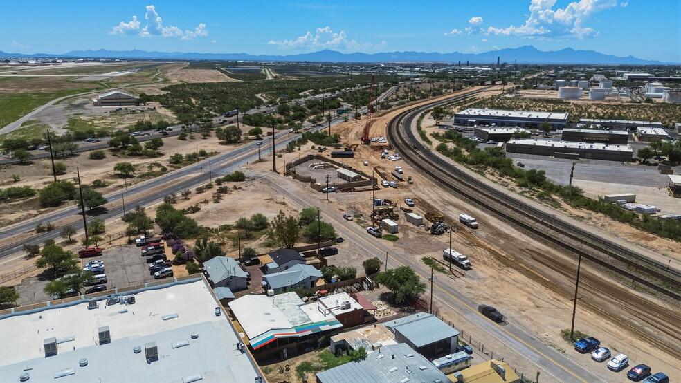 More Photos Of 3835 E Technical Dr, Tucson Warehouse For Lease