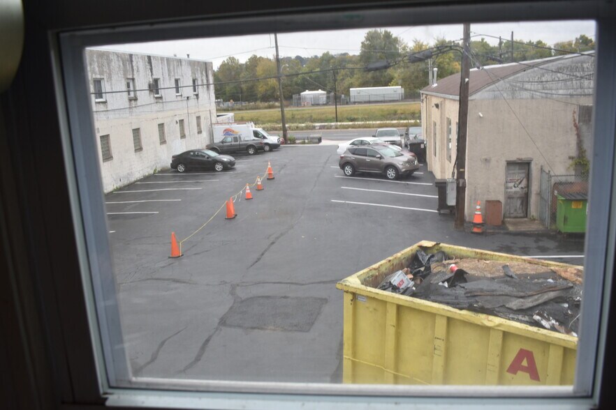 More Photos Of 414 E Main St, Norristown Storefront Retail Residential For Sale