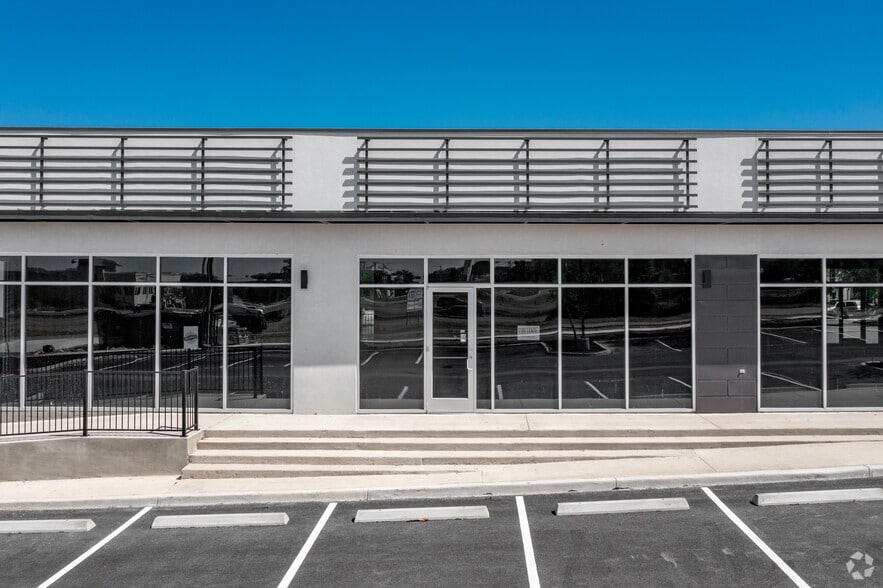 More Photos Of 2703 N Loop W 1604, San Antonio Unknown For Lease