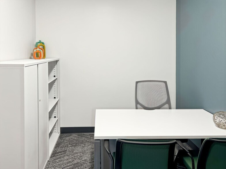 More Photos Of 1829 Reisterstown Rd, Pikesville Coworking Space