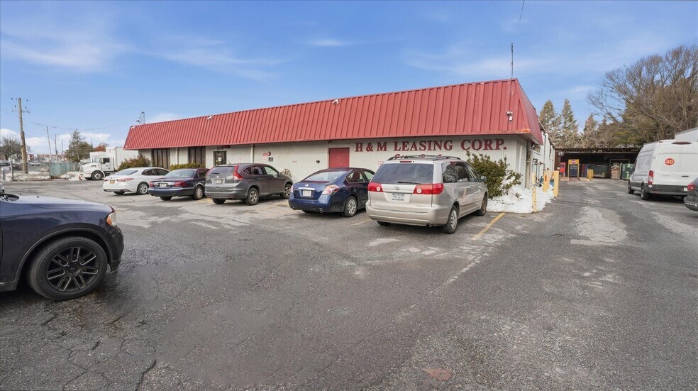 Primary Photo Of 1245 Marconi Blvd, Copiague Warehouse For Sale