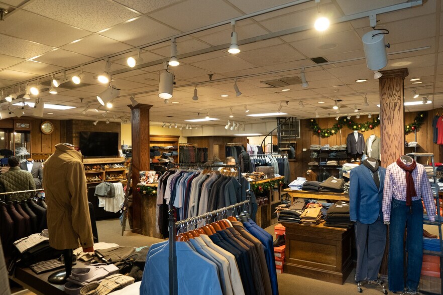 More Photos Of 4450 I-55, Jackson General Retail For Sale