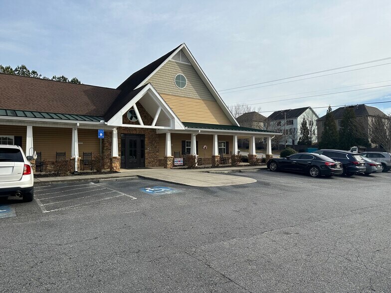 More Photos Of 8013 Majors Rd, Cumming Skilled Nursing Facility For Sale