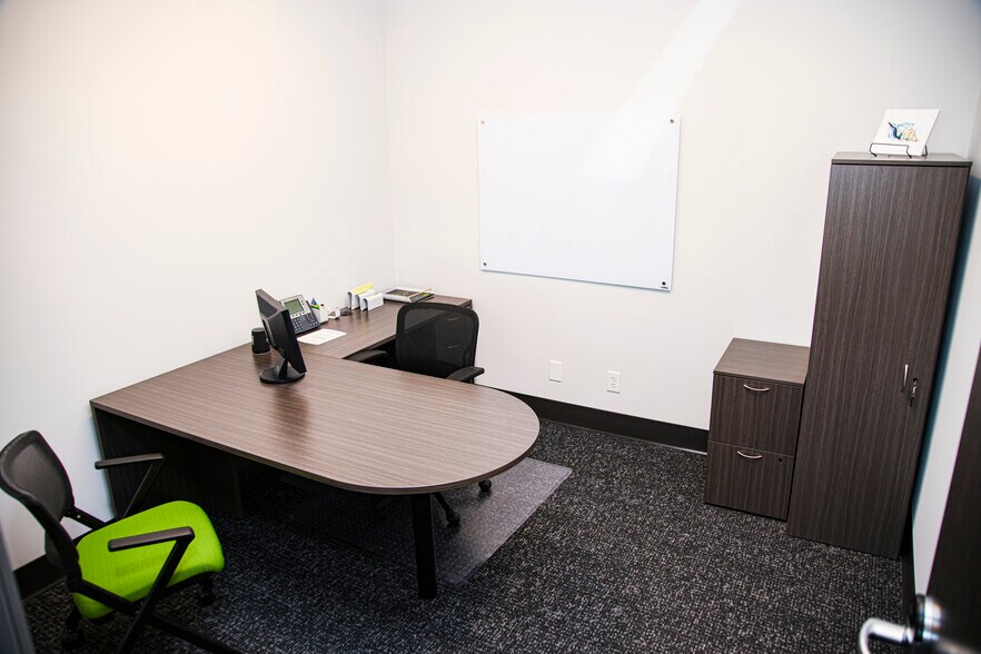 More Photos Of 10255 Commerce Dr, Carmel Coworking Space