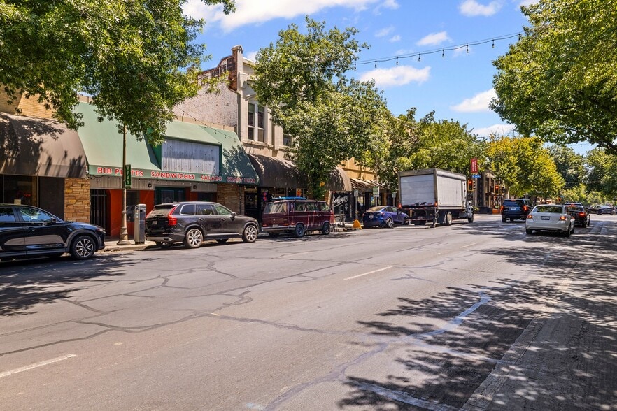 More Photos Of 131 Broadway St, Chico Restaurant For Sale