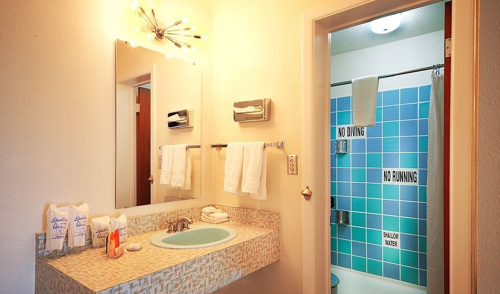 More Photos Of 1023 E Tucumcari Blvd, Tucumcari Hotel For Sale