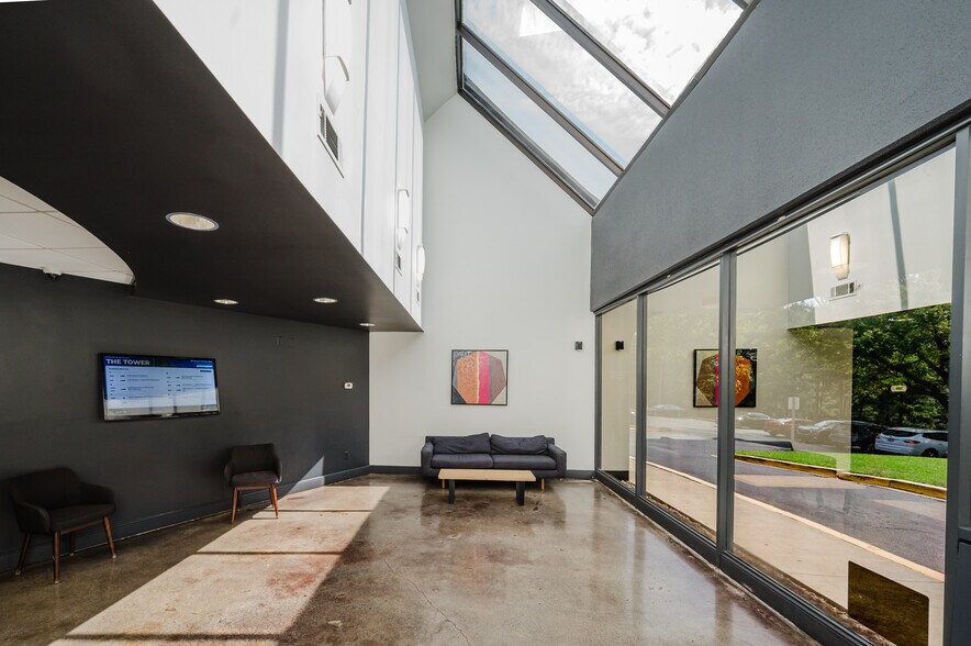 More Photos Of 530 Beacon Pky W, Birmingham Office For Lease