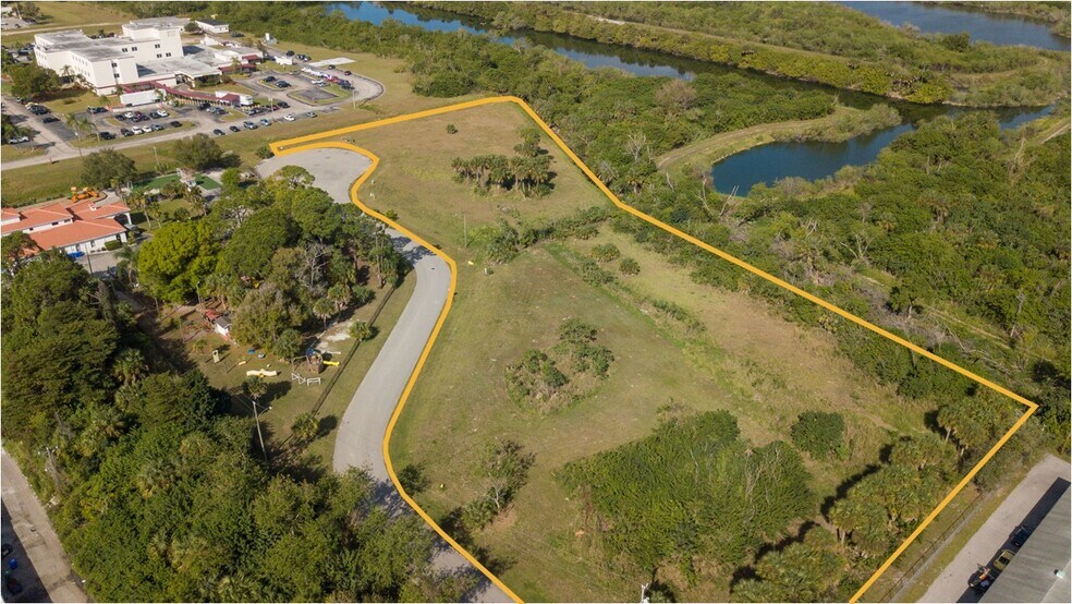 More Photos Of 1450-1490 East Pointe Drive, Lehigh Acres Land For Sale