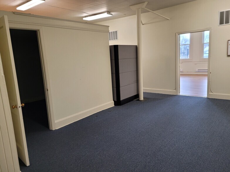 More Photos Of 61-65 E Main St, Westminster Office For Lease