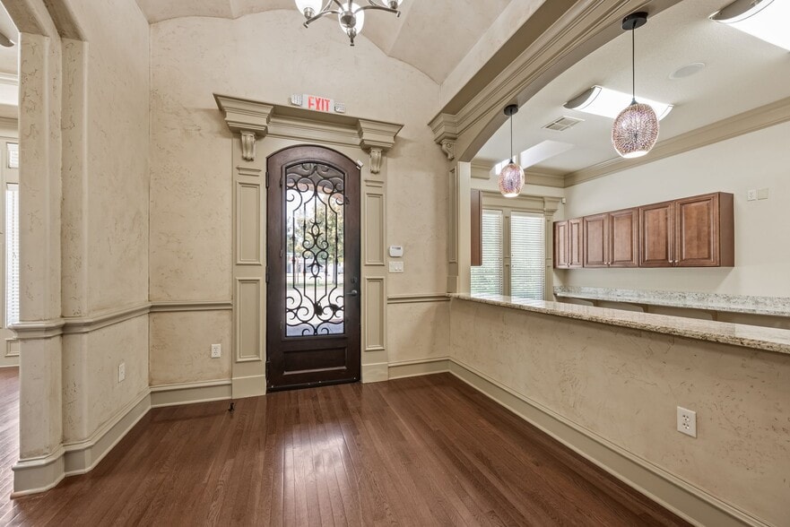 More Photos Of 4603 Colleyville Blvd, Colleyville Office For Sale