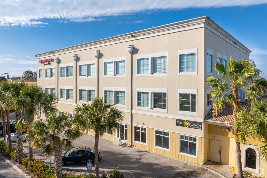 More Photos Of 26381 S Tamiami Trl, Bonita Springs Unknown For Lease