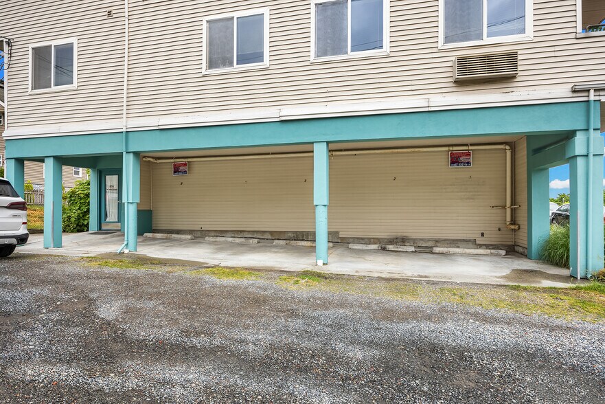 More Photos Of 816 N 38th St, Seattle Apartments For Sale