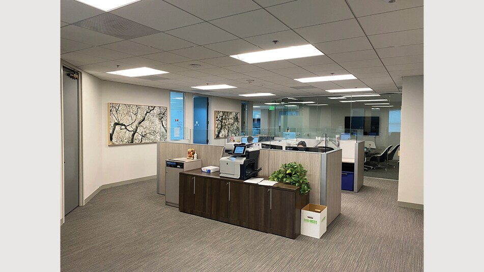 More Photos Of 15260 ventura Blvd, Sherman Oaks Coworking Space