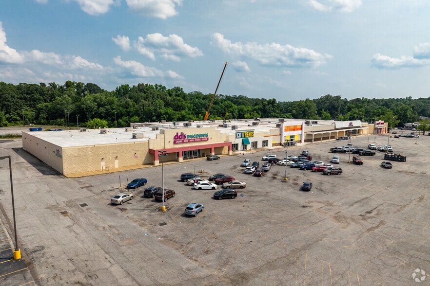 More Photos Of 3250-3278 Austin Peay Hwy, Memphis Storefront For Lease