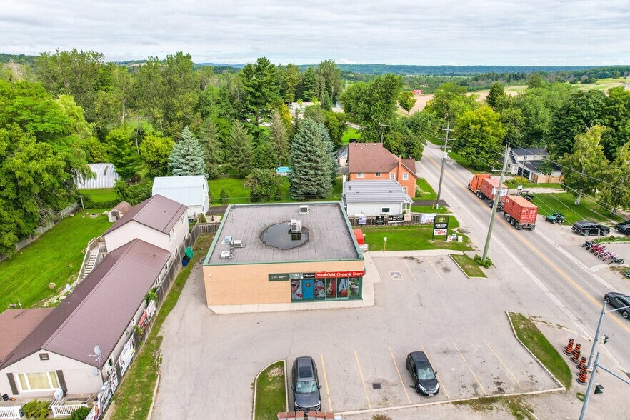 More Photos Of 937002 Airport Rd, Mulmur Convenience Store For Sale