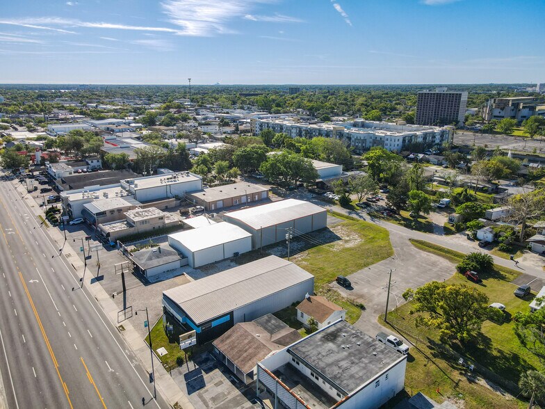 Primary Photo Of 1976 W Fairbanks Ave, Winter Park General Retail For Sale