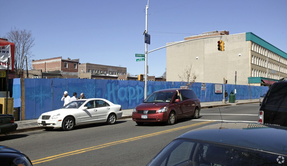 More Photos Of 89-36 Sutphin Blvd, Jamaica Office For Lease