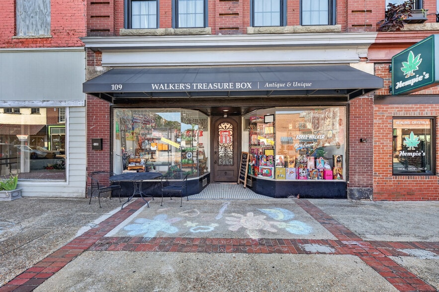 More Photos Of 109 S Raiford St, Selma Storefront For Lease