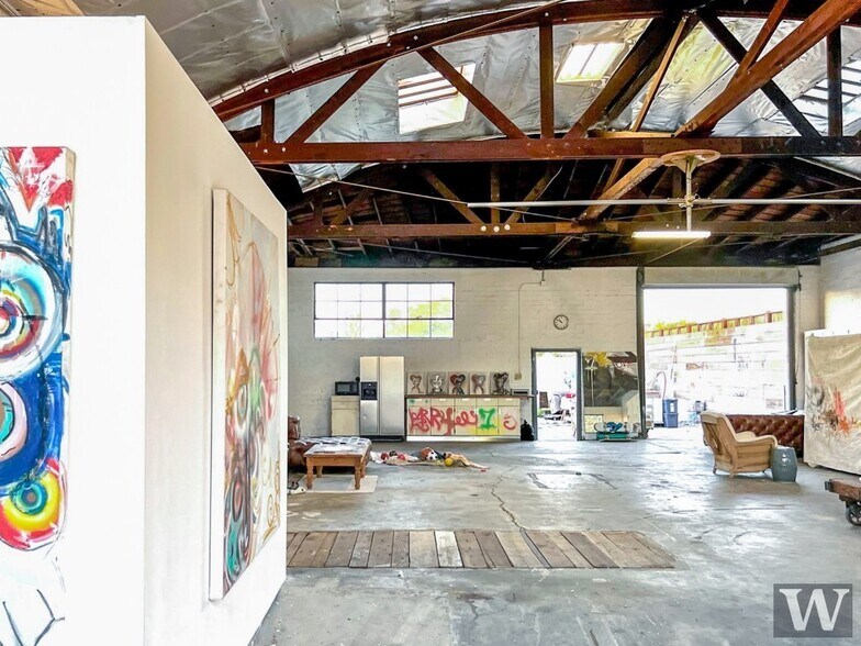 More Photos Of 2411 Exposition Pl, Los Angeles Warehouse For Sale