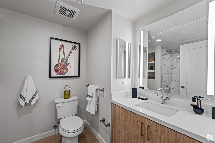 More Photos Of 6220 Selma Ave, Los Angeles Apartments For Lease