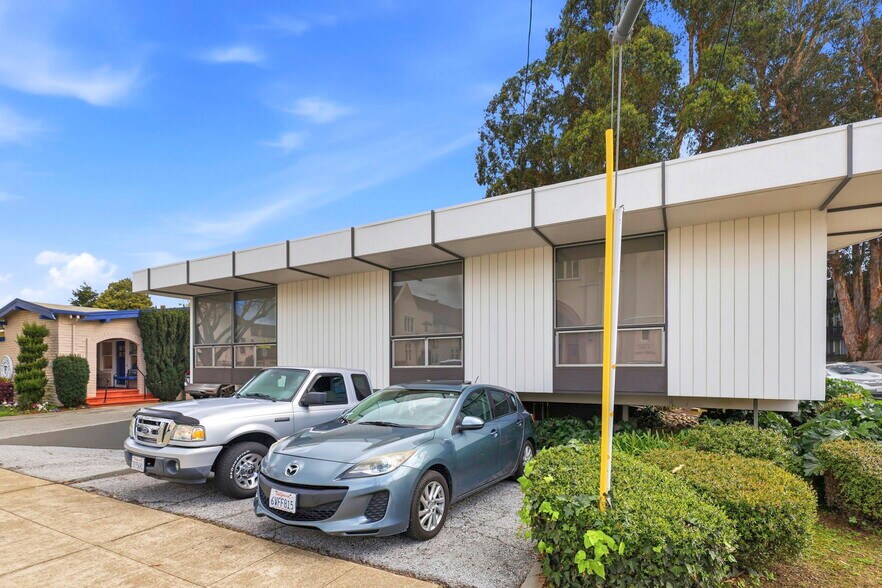 More Photos Of 90 El Camino Real, Burlingame Office For Sale