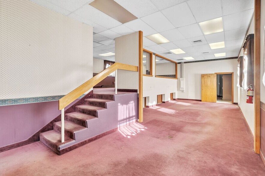 More Photos Of , West Springfield Unknown For Sale