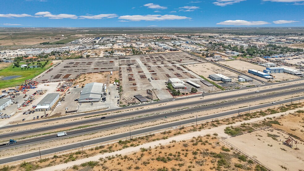 More Photos Of 7910 Interstate 20, Midland Service For Lease