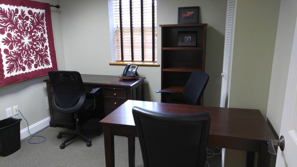 More Photos Of 5 Silva Terra Dr, Wilmington Medical For Lease