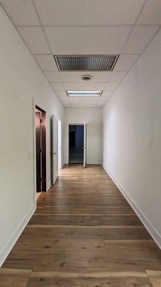 More Photos Of 3 Towanda Service Rd, Bloomington Flex For Sale