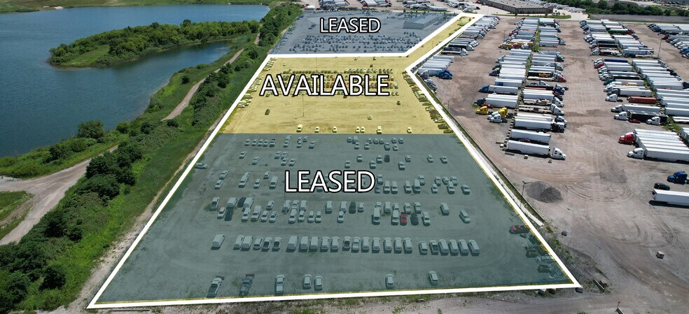 More Photos Of 900 Christina Dr, East Dundee Land For Lease